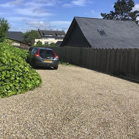 Bel Air Studios-Terrasse Couverte-Jardinet-Vue Pont De Normandie-Parking Prive オンフルール エクステリア 写真